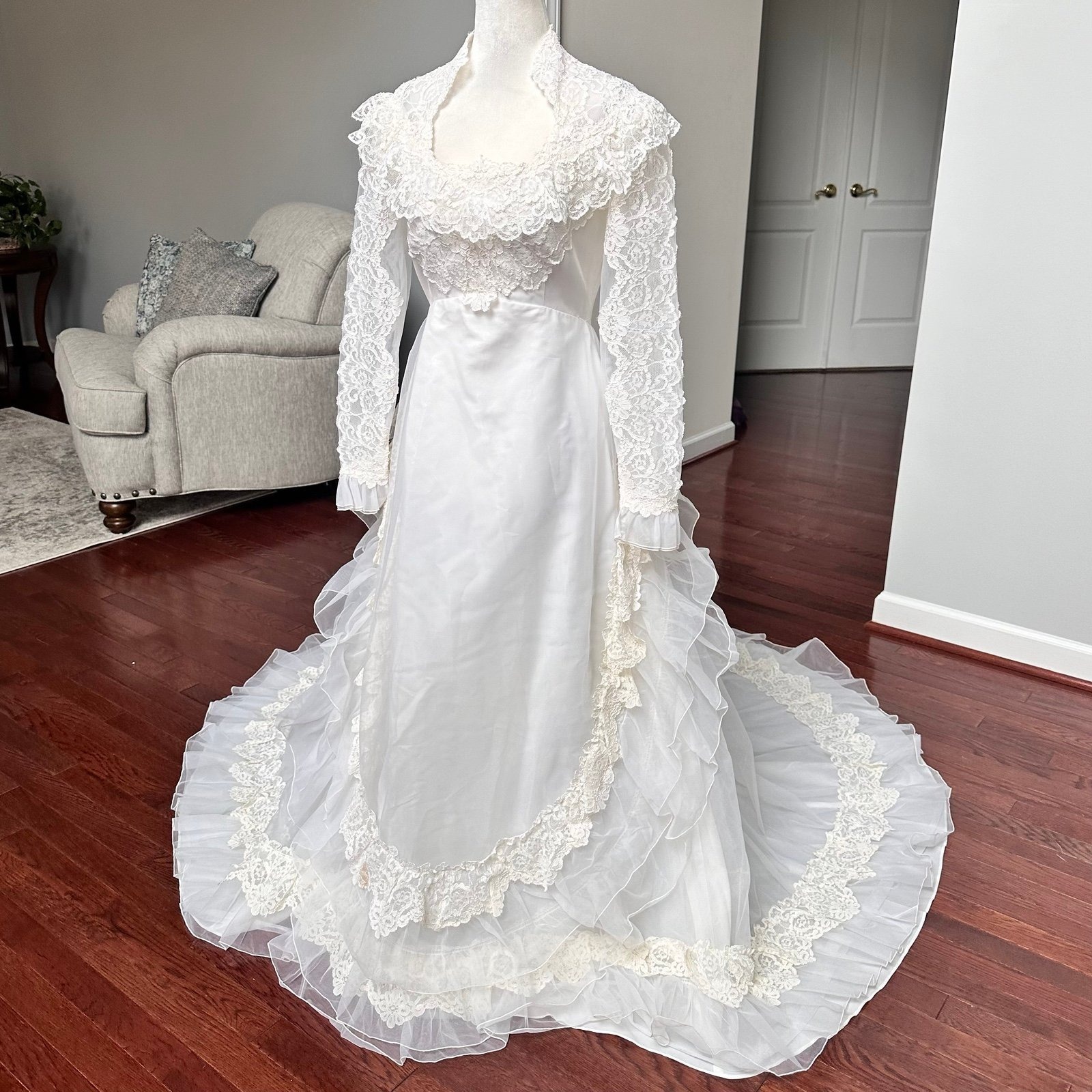 Vintage 80s 90s Handmade Long Sleeve Wedding Dress Prairie Valley Girl Lace